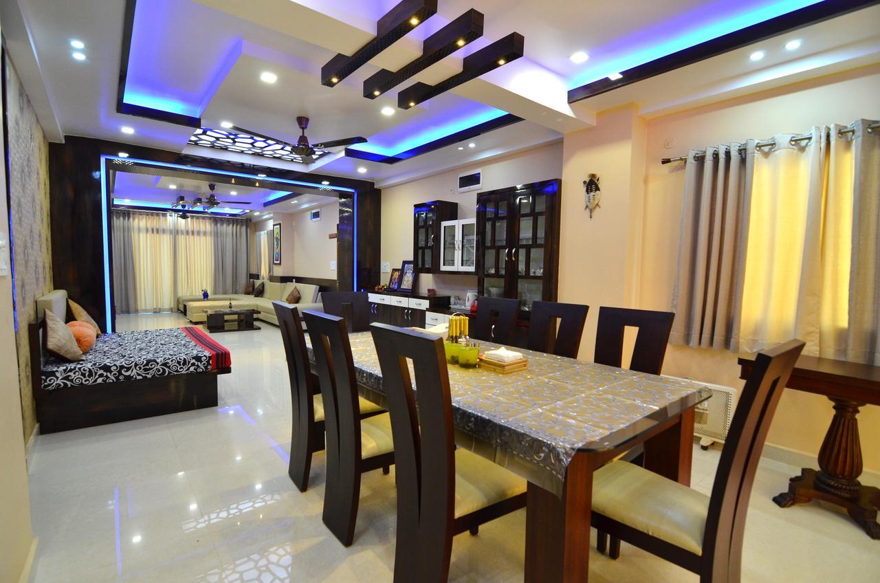 Hotel Tulip Residency Dibrugarh Esterno foto