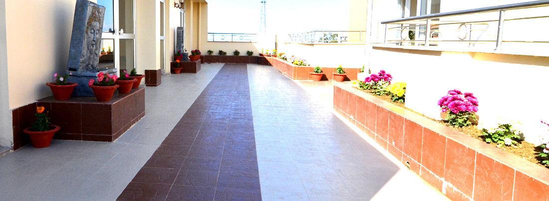 Hotel Tulip Residency Dibrugarh Esterno foto