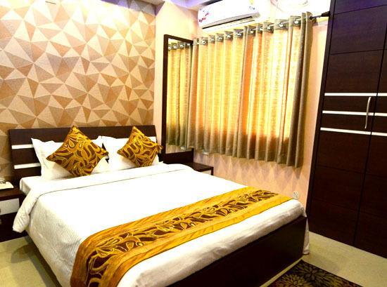 Hotel Tulip Residency Dibrugarh Esterno foto